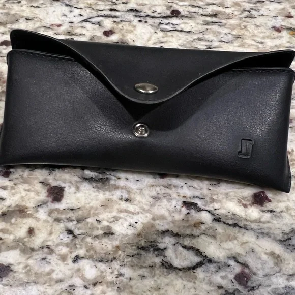 Jimmy fairly sunglasses purchased in Paris. Good condition - Picture 4 of 4